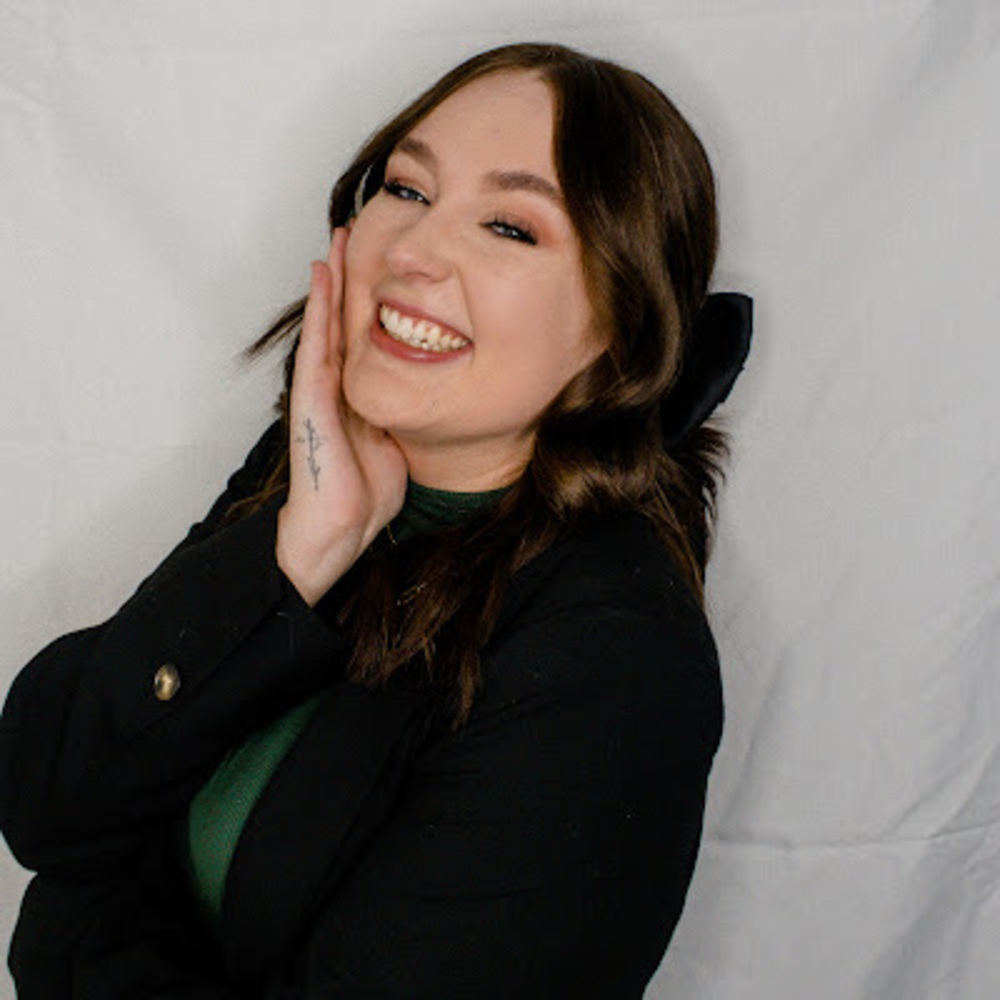 Meet your Posher, Hannah